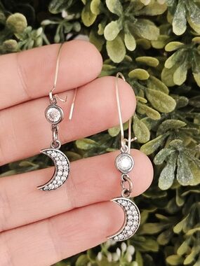 Silver Cubic Zirconia Moon Dangling Design Earrings